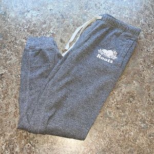 Roots joggers